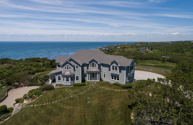 Luxury 5500sf home with Ocean Views on Block Island