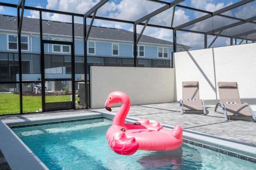 Luxury 5Bd Close to Disney with Pool at Windsor Cay 1285