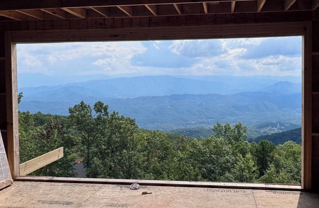 Luxury 6BR Cabin with Indoor Pool, Theater & Views – Sleeps 28