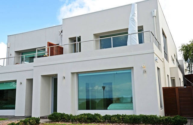 Luxury and Beachfront on Franklin