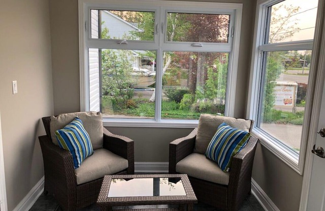 Luxury apartment Holiday apartment Lets Unit 1 near Stratford Museum