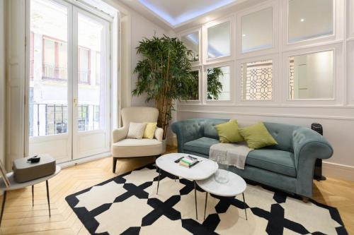 Luxury apartment in the center of Madrid REI25