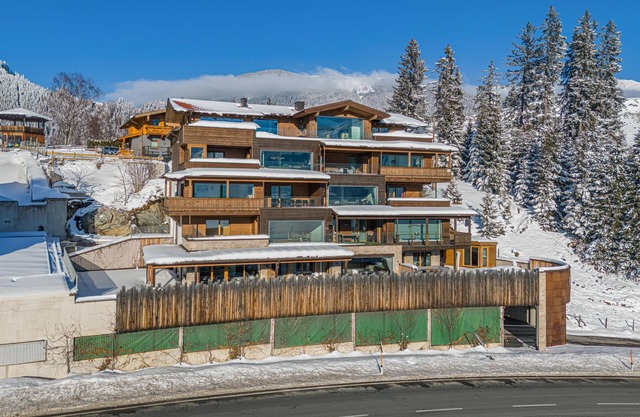 Luxury apartment with sauna near the ski lift