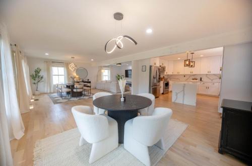 Luxury ATL Home Near East Lake Golf & Beltline