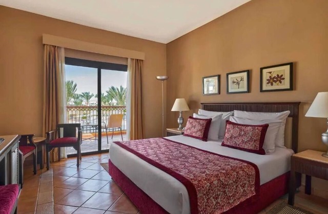 Luxury Beachfront Resort | Pool View, Spa Tennis Courts & Diving at Coraya Bay