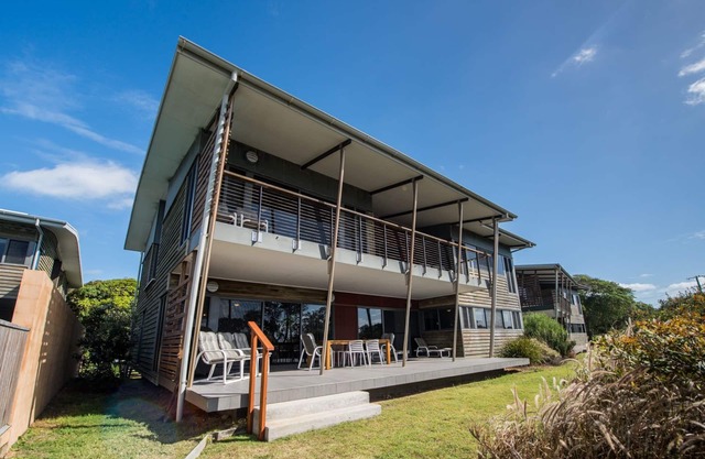 Luxury beachhouse with spectacular views over Frenchmans Beach.