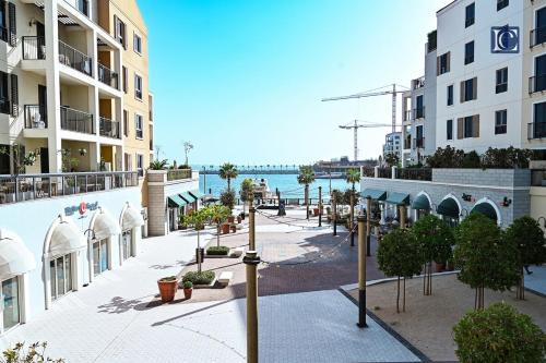 Luxury Escapes - Calm Retreat Studio Apt - near Metro & Mall - MOG184 DG