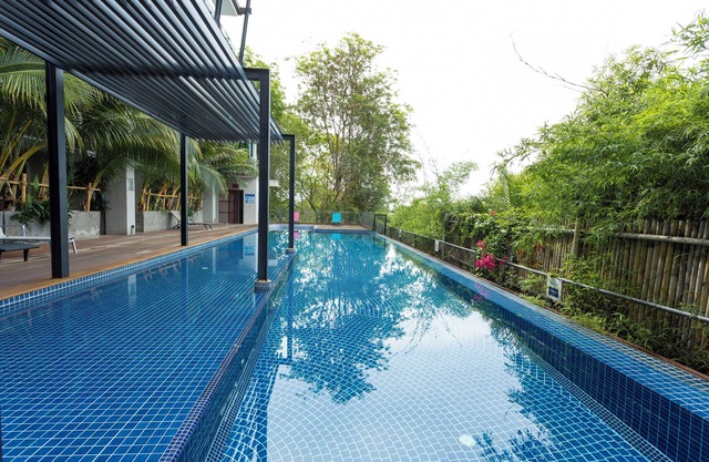 Luxury Everything Walking Distance c112
