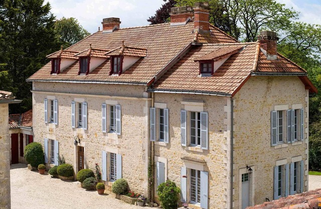 Luxury French Manor House near the coast for short or long term rental
