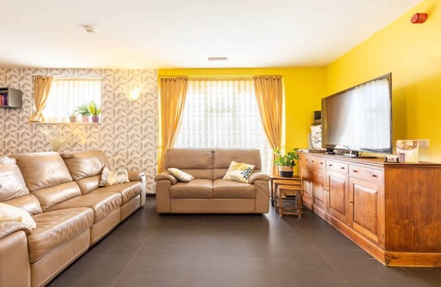 Luxury gîte – For families & friends, up to 14 adults + baby