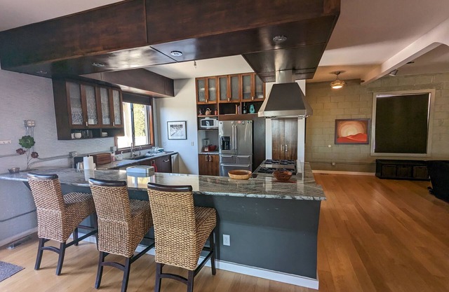 Luxury Highlands Condo w/Roof Top Deck