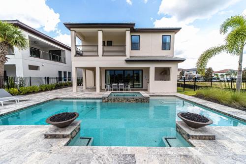 Luxury Home in Bears Den Near Disney with Private Pool, Movie Room, Pool Table & Resort Amenities - 7924JC