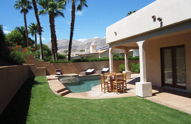 Luxury Home, Saltwater Pool, Near El Paseo, Fully Updated - Excellent WiFi
