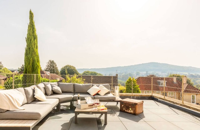 Luxury Home With Garden Gym Roof Terrace