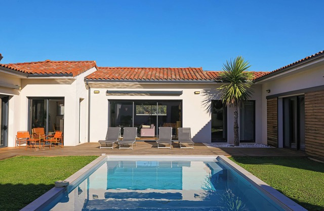 Luxury house near the town center of Albi and the Golf