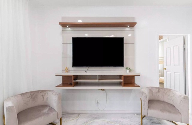 Luxury Living in the Heart of NY!