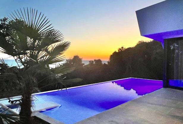 Luxury modern villa Luna