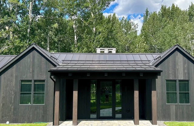 Luxury Mountain Paradise on the Bigwood River - Private Guest House on 5 Acres