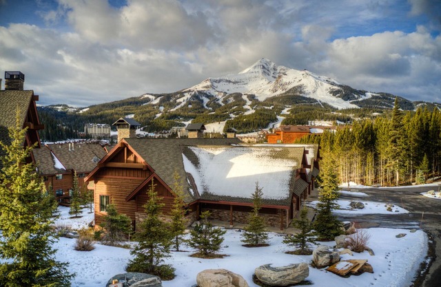 Luxury Mountain Village Townhome