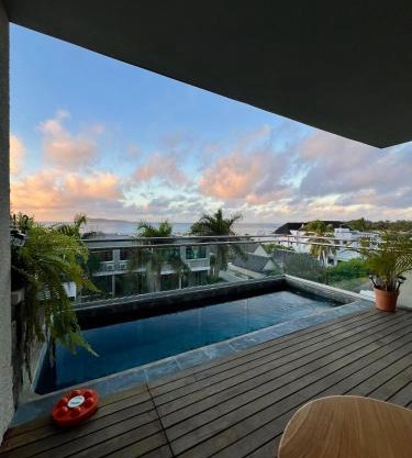 Luxury Oceanfront Apt with Private Pool - 3BR