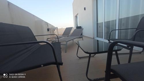 Luxury Penthouse - Large Terrace