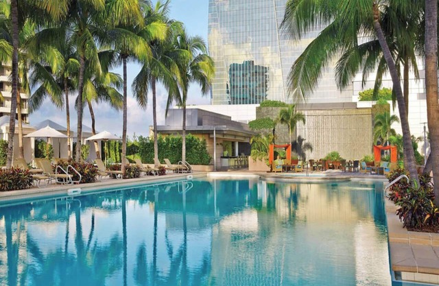 Luxury Private Residence at Four Seasons Hotel Miami
