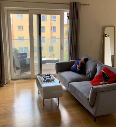 Luxury Riverside Studio Flat