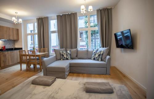 Luxury Suites Riverside Residence by Rikas Hotels