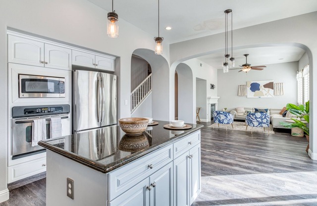 Luxury Vacation Stay w/Heated pool