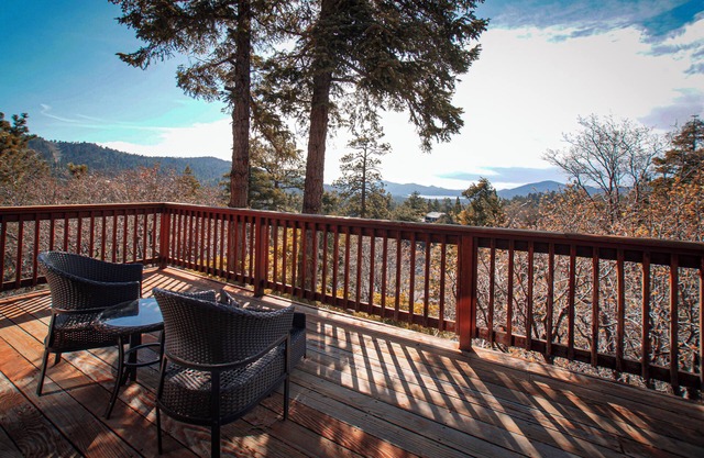 Luxury View Lodge