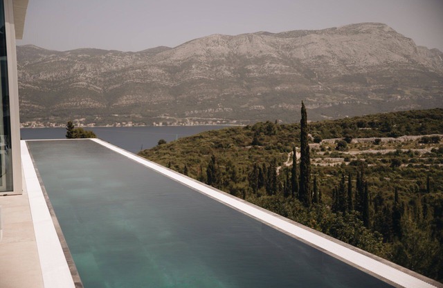 Luxury Villa Aqua Vista with Pool II