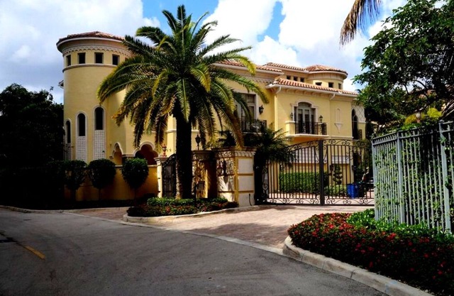 Luxury Villa for Rent