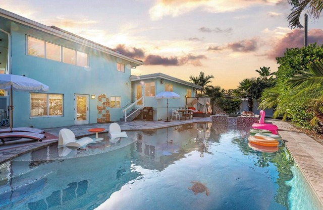 Luxury Villa I Pool, Jacuzzi, Cinema & Game Room