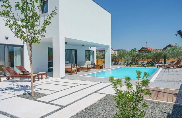 Luxury villa in Dalmatian countryside