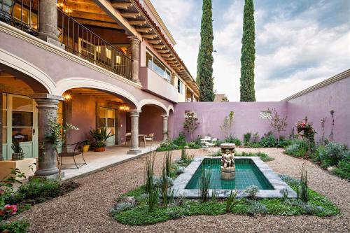 Luxury Villa, Kitchen, Golf Course Views, Wifi