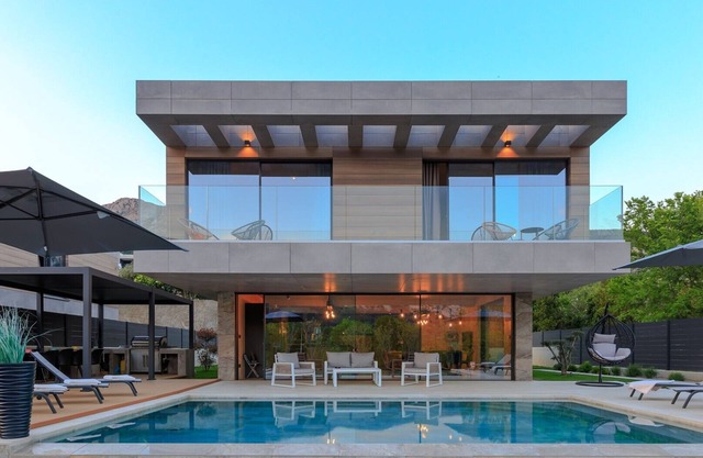 Luxury villa Pearl 2 with swimming pool, sauna and jacuzzi