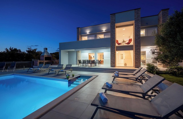 Luxury Villa Royal I with Private Pool