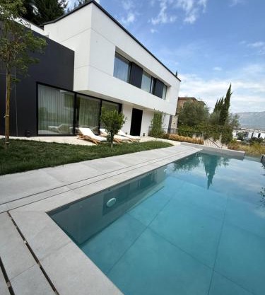 Luxury Villa Silente