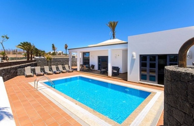 Luxury Villas Mamma Mia