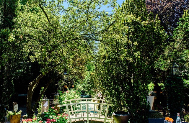 Luxury Vintage Hotel Villa Beukenhof