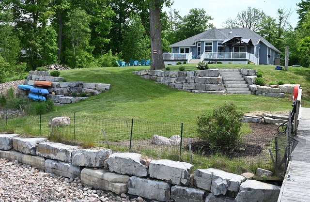 Luxury Waterfront Cottage 1000 Islands 6 BR, 4.5 Baths Book your 2025 vacation!