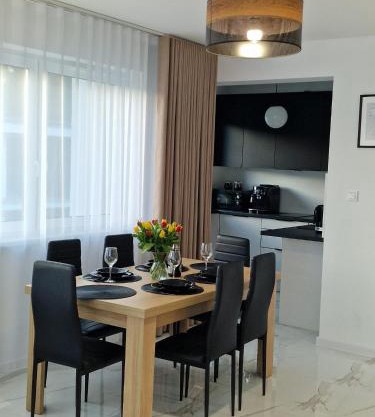 M&M Apartament Pine Tree House Zielona 3A