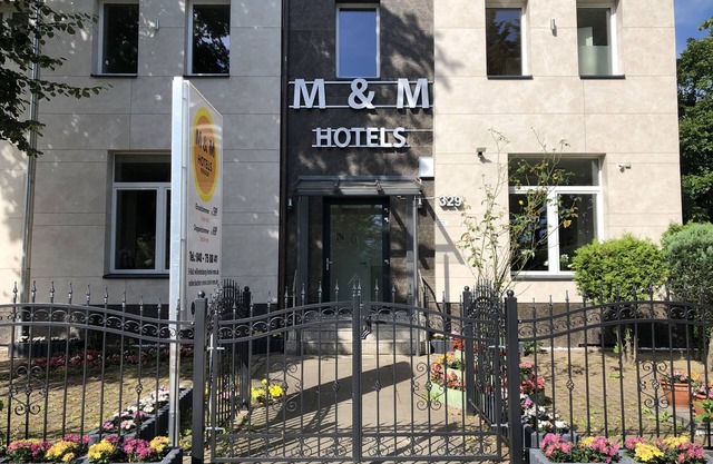 M&M Hotel - Wilhelmsburg