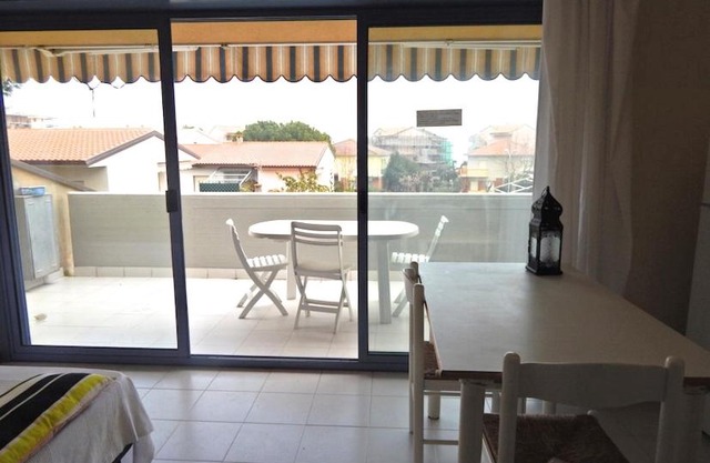 M56 - Marcelli, bilocale con terrazzo a 100 mt dal mare
