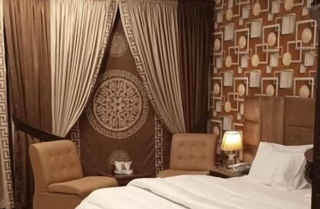 Madcrew Lodge