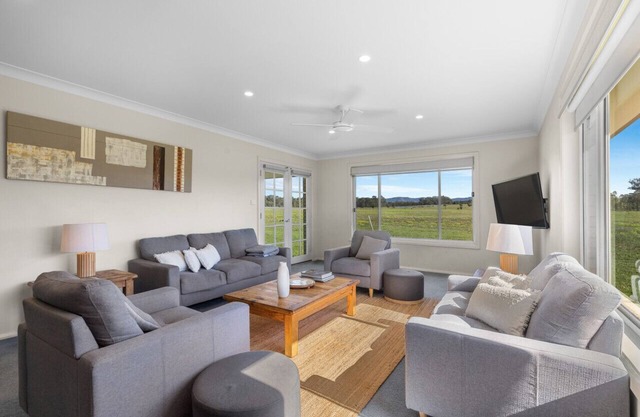 Madigan Cottages | The Homestead