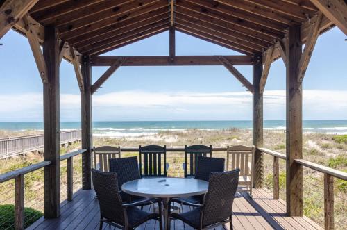 Madras House by Bryant Real Estate