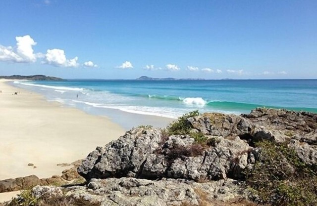 Magical views and easy stroll to beach