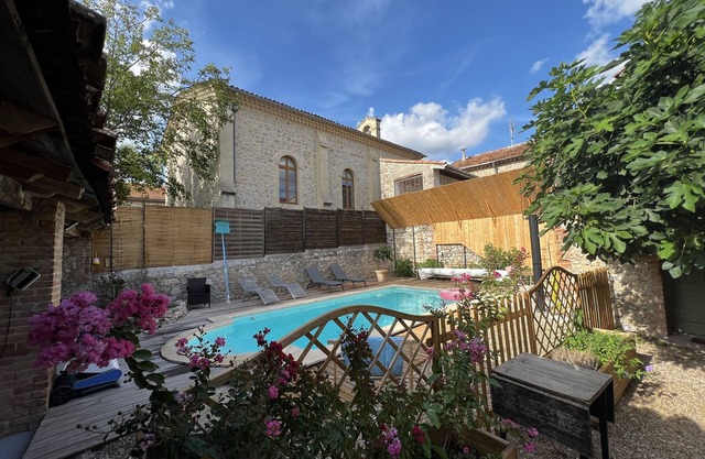 Magnanerie with renovated swimming pool in a village at the foot of the Cévennes mountains