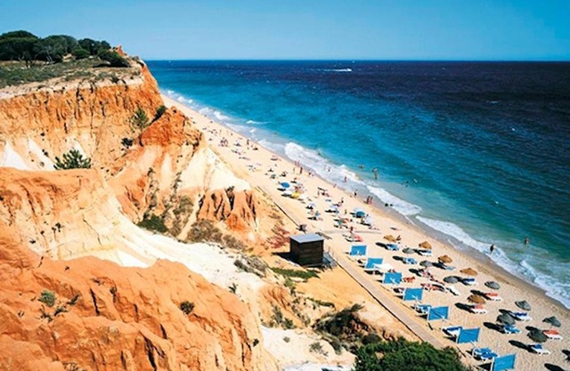 magnificent apartment 400 meters from the beaches